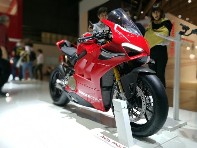 choang ngop 2019 ducati panigale v4r gia tien ty tai eicma 2018 hinh anh 2