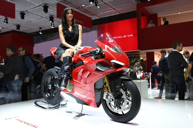 choang ngop 2019 ducati panigale v4r gia tien ty tai eicma 2018 hinh anh 6