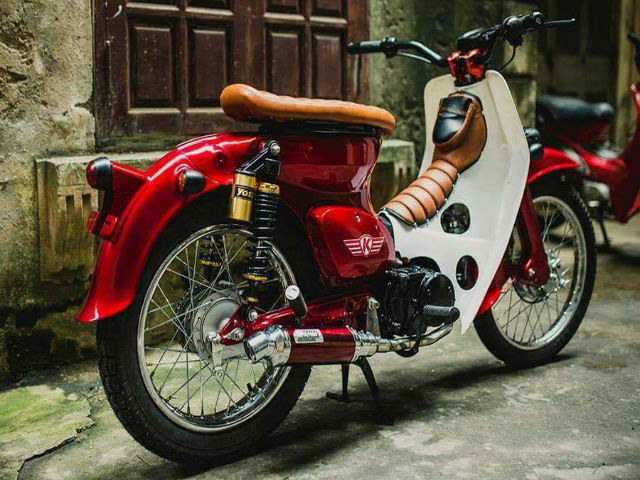 Hút mắt huyền thoại Honda Cub 81 lên đồ chơi đẹp ngút ngàn