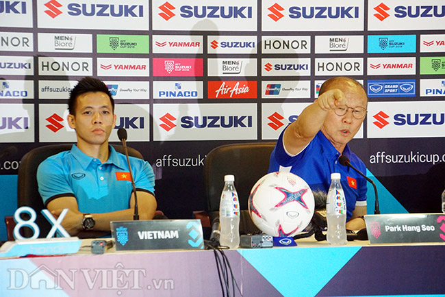 Trước thông tin HLV Malaysia muốn cầm hoà, ông Park nhấn mạnh: 