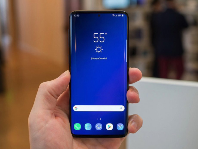 Lộ ảnh Galaxy S10 chuyển màu xanh lục đẹp ngất