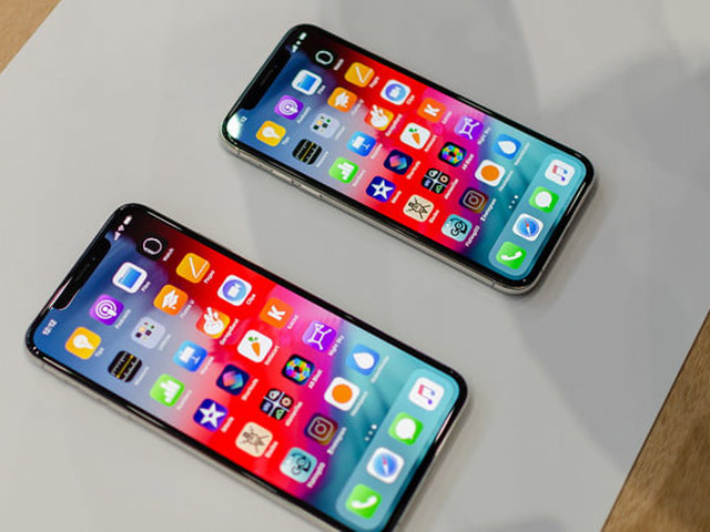 iPhone Xs vẫn khỏe re khi ngâm dưới 8m nước