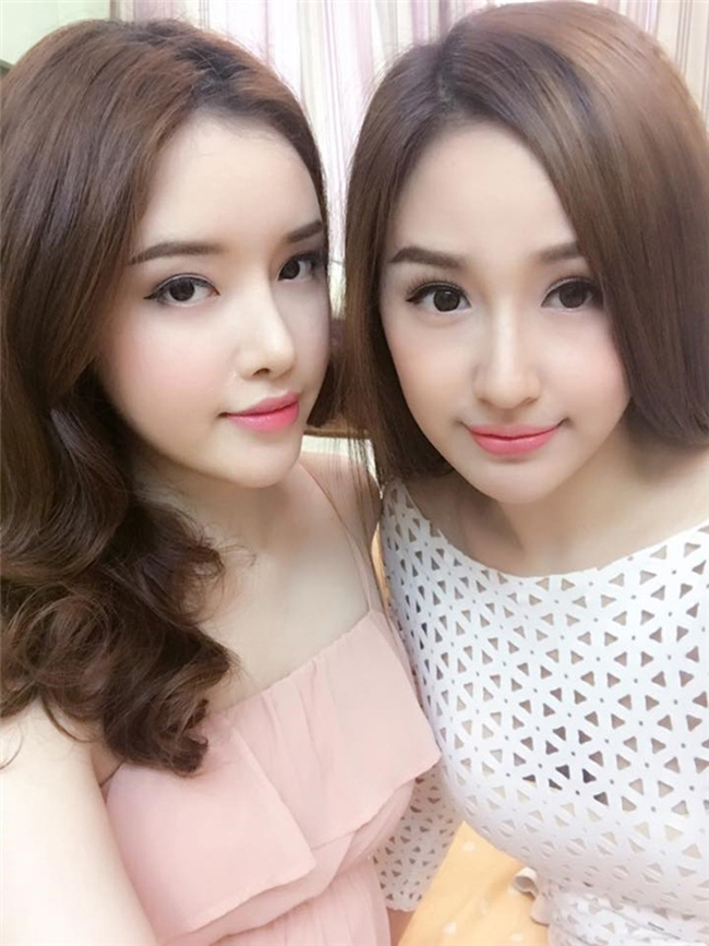 2 hot girl nong bong duoc 