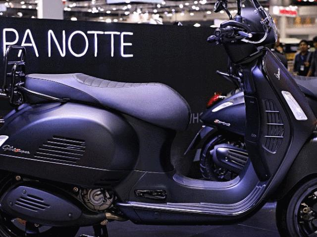 2019 Vespa GTS Super 300 ABS Notte đẹp chim sa cá lặn, giới nhà giàu mê mệt