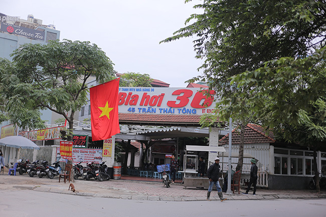 anh: ha noi hung huc khi the co vu doi tuyen viet nam hinh anh 1