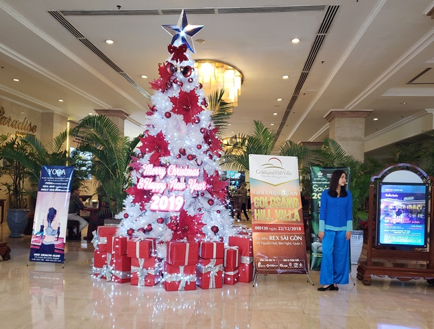 TP.HCM: Khách sạn “cháy” phòng dịp Noel