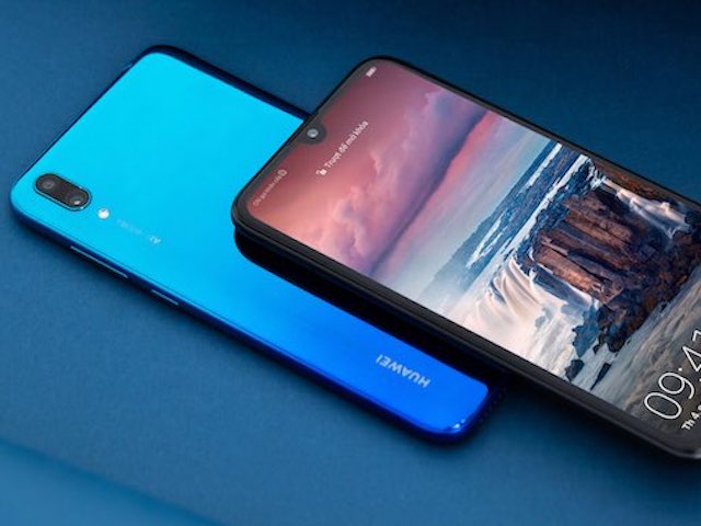 Huawei Y7 Pro (2019) trình làng: Màn hình lớn, pin ”khủng”, mặt lưng chuyển màu