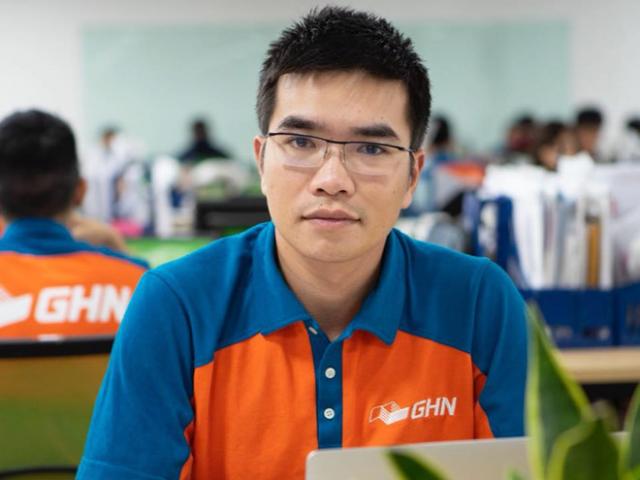 Ông Phạm Nhật Vượng chiêu mộ cựu CEO Giao Hàng Nhanh