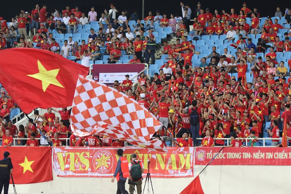 [truc tiep] dt viet nam vs dt malaysia (1-0): quang hai ghi ban hinh anh 31