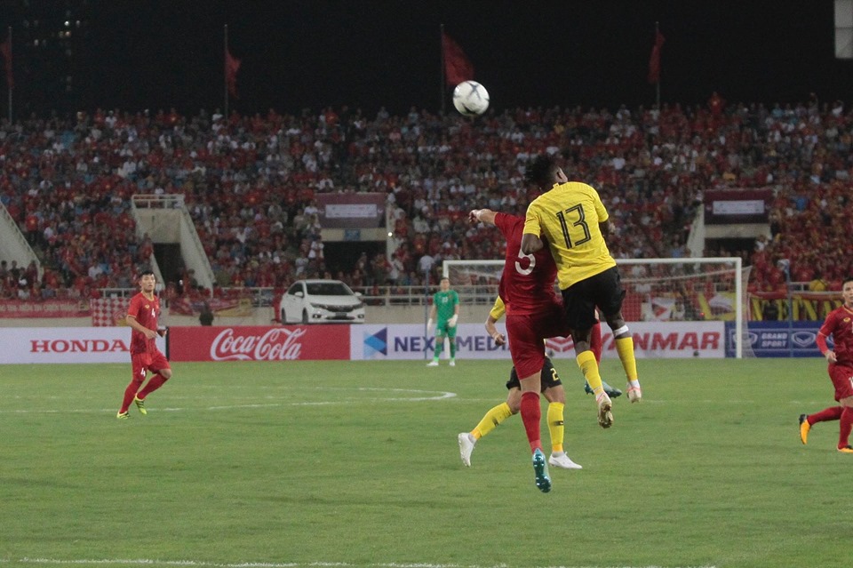 [truc tiep] dt viet nam vs dt malaysia (1-0): quang hai ghi ban hinh anh 5