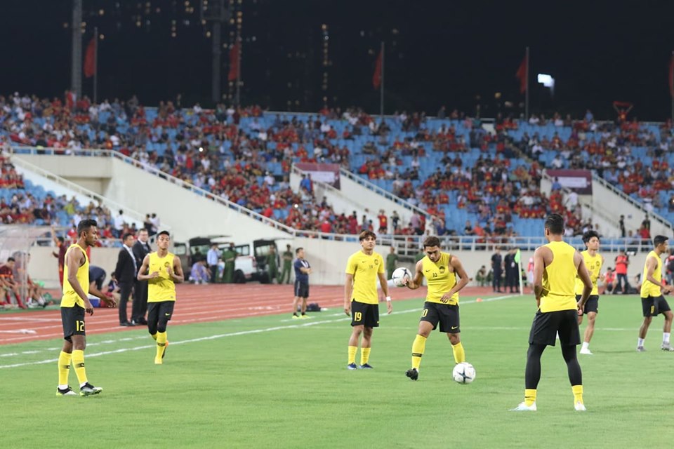 [truc tiep] dt viet nam vs dt malaysia (1-0): quang hai ghi ban hinh anh 38