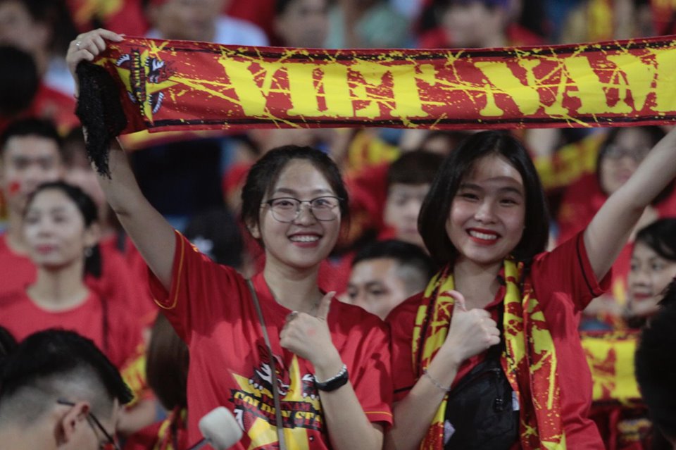 [truc tiep] dt viet nam vs dt malaysia (1-0): quang hai ghi ban hinh anh 34