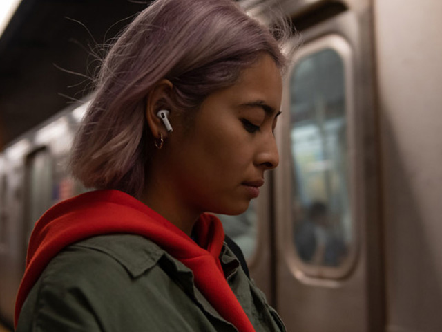 Apple lặng lẽ ra mắt AirPods Pro với nhiều cải tiến, giá đắt hơn