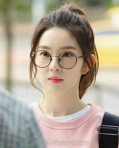 TOP 100 mẫu gọng kính cận Hàn Quốc thời trang siêu dễ thương