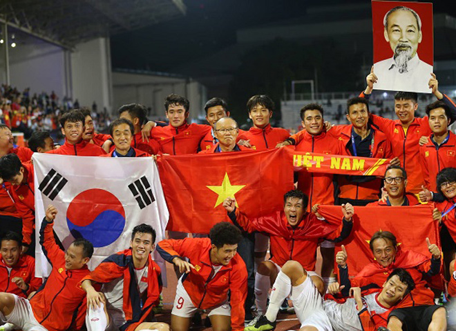 Cùng chiêm ngưỡng hình ảnh của U22 Việt Nam vô địch SEA Games 30 và xem sự sôi sục của dân mạng Hàn Quốc khi đội tuyển trẻ Việt Nam giành chức vô địch tại giải đấu quan trọng này.