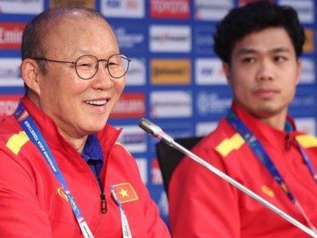 Làm nên lịch sử cho bóng đá Việt Nam nhưng HLV Park Hang Seo vẫn phải đứng sau người này