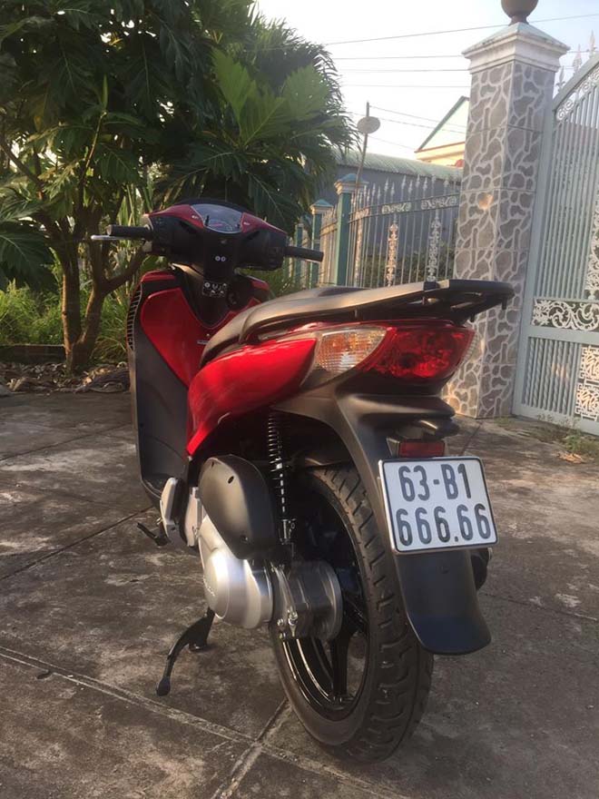 xe máy honda sh nhập