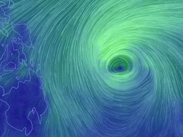 Xuất hiện cơn bão mạnh Phanfone đang hướng vào Biển Đông