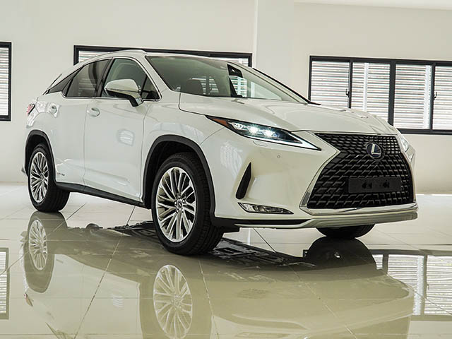 Soi chi tiết mẫu xe Lexus RX450h phiên bản 2020, giá hơn 4,6 tỷ đồng