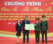 Công an tỉnh Quảng Ninh tặng quà Tết cho các hộ gia đình có hoàn cảnh khó khăn