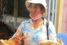 Mối lo gà Trung Quốc siêu rẻ tràn vào Việt Nam