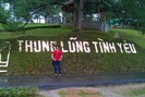 Thong dong Thung lũng Tình Yêu trong nắng nóng ngày hè