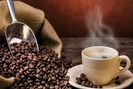 Tồn kho giảm đẩy giá cà phê tăng, hồ tiêu ngắt đà lao dốc