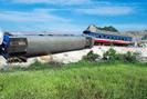 Clip vụ tai nạn lật tàu chở 400 khách trong đêm tại Thanh Hóa