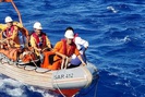 Cấp cứu thuyền viên bị bệnh nguy kịch trên vùng biển Thừa Thiên-Huế