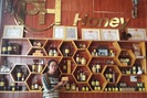 Nữ 9X thành tỷ phú nhờ nuôi ong mật