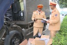 Thanh Hóa: Phát hiện, bắt giữ 1 xe tải chở 16 nghìn bao thuốc lá lậu
