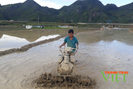 Nông dân Sìn Hồ chung sức xây dựng nông thôn mới