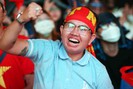 Khán giả TP.HCM "quậy tưng" ăn mừng chiến thắng của U23 Việt Nam
