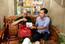 Lai Châu: Thăm, tặng quà gia đình người có công với cách mạng