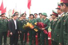 Những hình ảnh xúc động tại lễ giao nhận quân ở Nghệ An