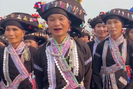 Về Nà Tăm ở Lai Châu khám phá Bun Vốc Nặm, lễ hội té nước độc đáo của người Lào