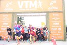 Hơn 4.000 vận động viên tranh tài tại Giải chạy Marathon đường mòn Việt Nam năm 2024 