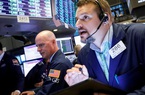 Dow Jones tăng 1.293 điểm sau 1 tuần đỏ lửa khi nhà đầu tư kỳ vọng FED cắt giảm lãi suất