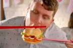 Burger King phải gỡ quảng cáo ăn bánh bằng đũa "xúc phạm châu Á"