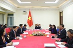 Thủ tướng Nguyễn Xuân Phúc điện đàm với Tổng thống Trump về chính sách tiền tệ của Việt Nam