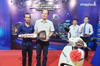 Vinaphone Cà Mau trao thưởng chương trình “Xài vina – Lái Vinfast về nhà”