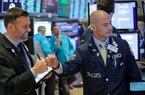Chứng khoán Mỹ 27/5: phiên thứ hai liên tiếp Dow Jones tăng hơn 500 điểm 