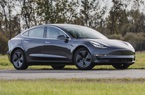 Nhiều "ông lớn" nối gót Tesla sản xuất dòng ô tô pin siêu bền năng lượng sạch