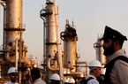 Giá dầu WTI giao tháng 6 lao dốc 43%: Saudi Arabia là kẻ mỉm cười