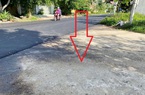 Quảng Ngãi: Kì lạ đường bê tông vẫn tốt, huyện chi số tiền lớn để thảm nhựa chồng lên?!
