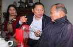 Bí thư, Chủ tịch tỉnh Bình Định tặng quà, chúc Tết người dân khó khăn