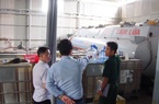Trộn hóa chất thành hàng chục ngàn lít xăng A95 giả để bán ra thị trường
