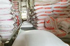 Giá gạo xuất khẩu của Việt Nam tăng mạnh trở lại, vượt gạo Thái Lan