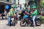 Nhiều hãng xe ôm công nghệ tại TP.HCM chưa tái xuất, tài xế, khách hàng ngóng tin