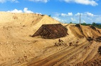 Xử phạt bãi tập kết cát ‘khủng’ không phép trên đất công ở Bình Định